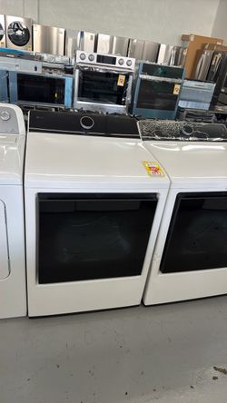 New LG Gas Dryer Alpine White 2 Way Easy Load Door