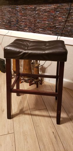 2 bar or breakfast bar benches