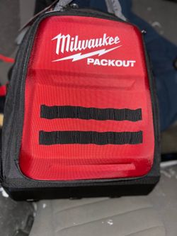 Milwaukee pack out backpack