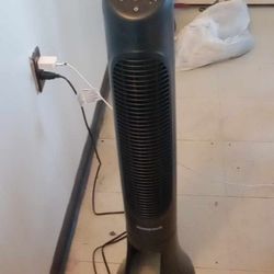 Rotating Vent Fan
