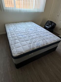 King size Mattress Pillow Top New