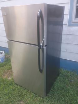 Stainless steel refrigerator