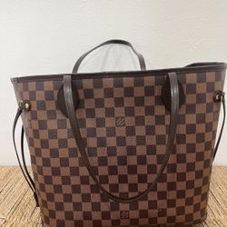Louis Vuitton Neverfull MM