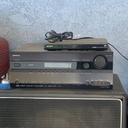 Receiver Onkyo & DVD player Sony For Sale $70