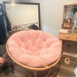 Papasan chair and cushion