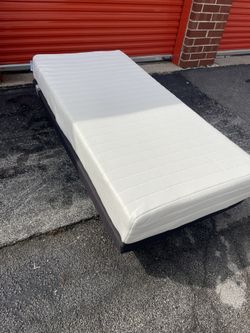 9in Latex Foam Twin Mattress 