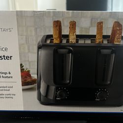 Toaster (4-Slice) 