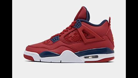 JORDAN RETRO 4. Size 11