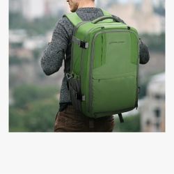 Traveling Backpacks/Laptop Bag/ Backpacking/Cross Country 