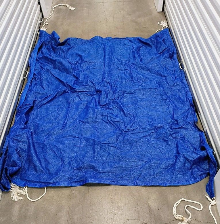 Set Of 4 Large Tarps 8ft x 8ft w/ Ropes