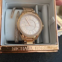 Michael Kors Watch With Bracelet