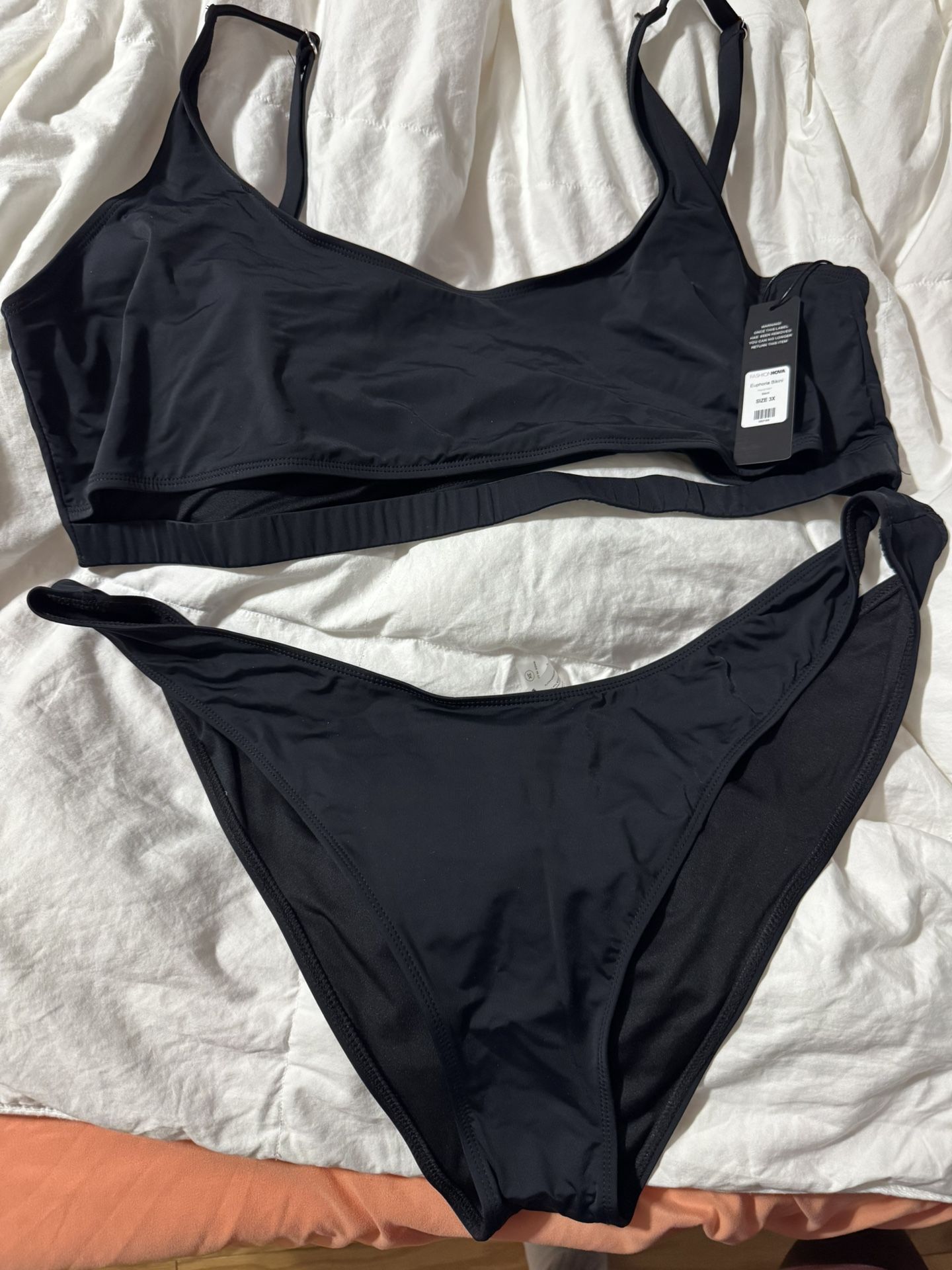 NEW w/Tags - Fashion Nova Euphoria Bikini Plus Size 3x