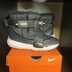 Nike flex advance Boots 