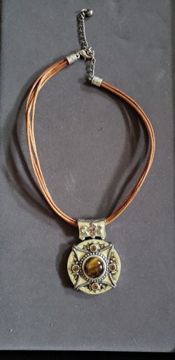 Pendant Necklace