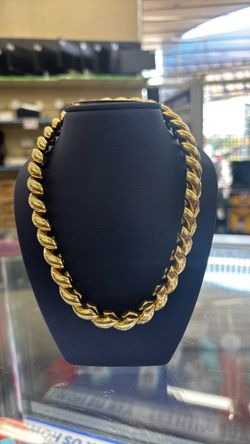14K YG 87.3 grams Cleopatra Chain 14in