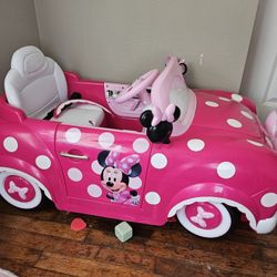 Minnie Ride On Car