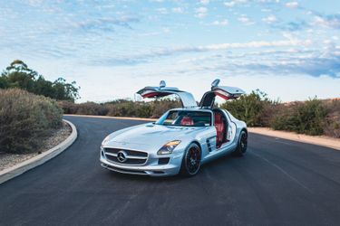 2011 Mercedes-Benz SLS