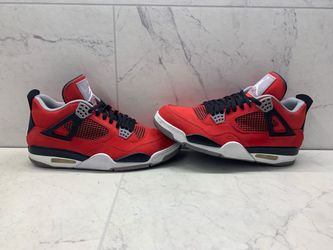 Pawn Central - Jordan 4 Retro Toro Bravo (PO1015714)