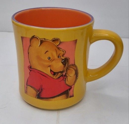 Vintage Disney Winnie the Pooh Ceramic Bear Cup Coffee Mug Made In Thailand.