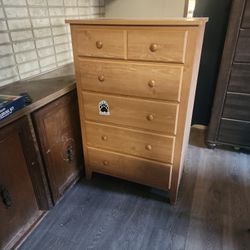 Comoda 5 Cajones