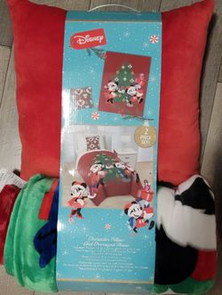 Disney Christmas Mickey & Minnie Pillow & Throw Set