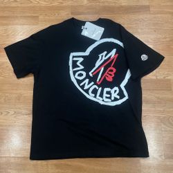 Moncler t-shirt