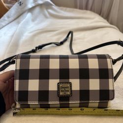 New Dooney & Bourke Purse