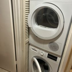 Bosch Washer & Dryer (Sale Pending)