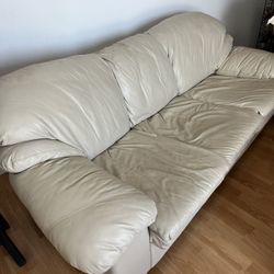 Beige Italian high grade Leather Sofa/couch