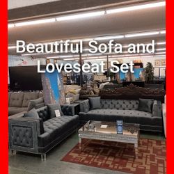 🤩 Flash Sale Beautiful Sofa And Loveseat Set 