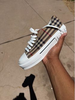 Burberry shoes