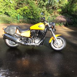 2001 Victory V92SC