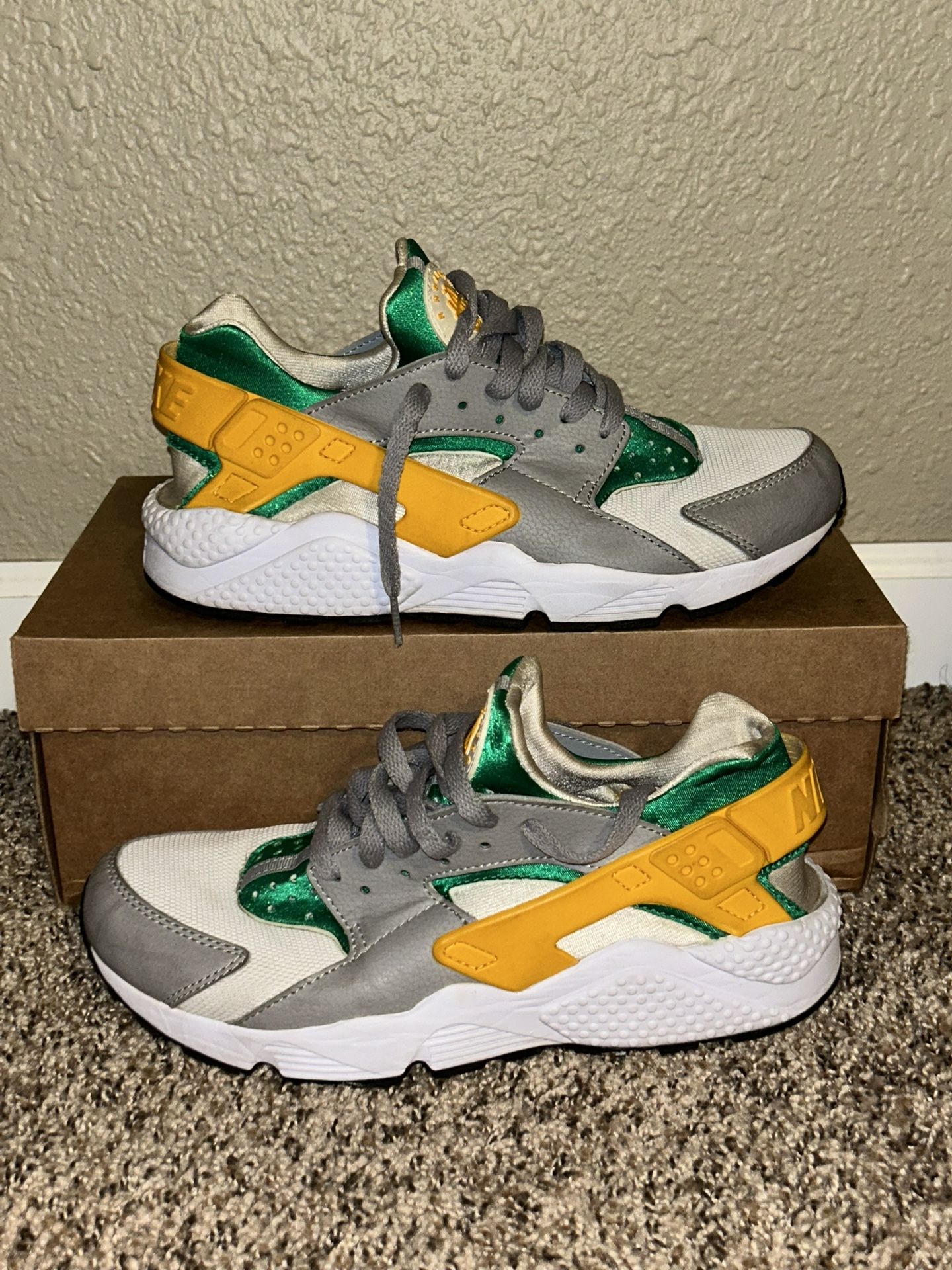 Nike Air Huarache Lucid Green