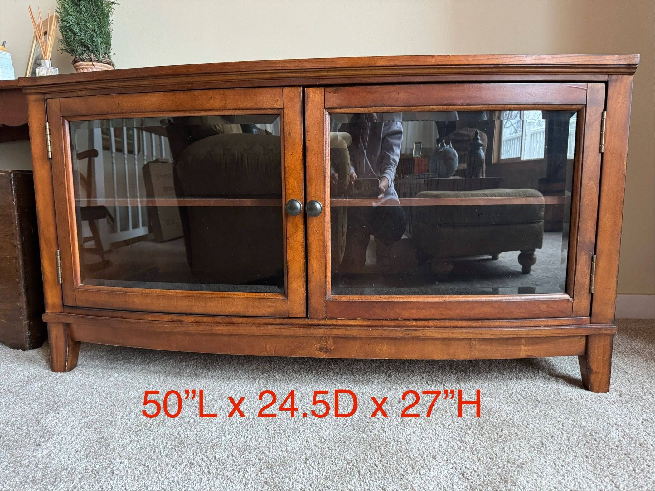 TV Console/Stand - Solid Oak