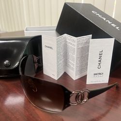 Chanel sunglasses With Every Original