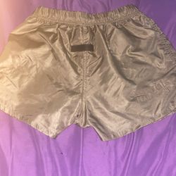 essentials shorts 