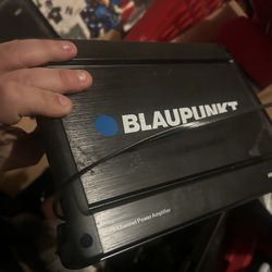 1500w Blaupunkt Amp Class D 1 Channel With Bass Knob