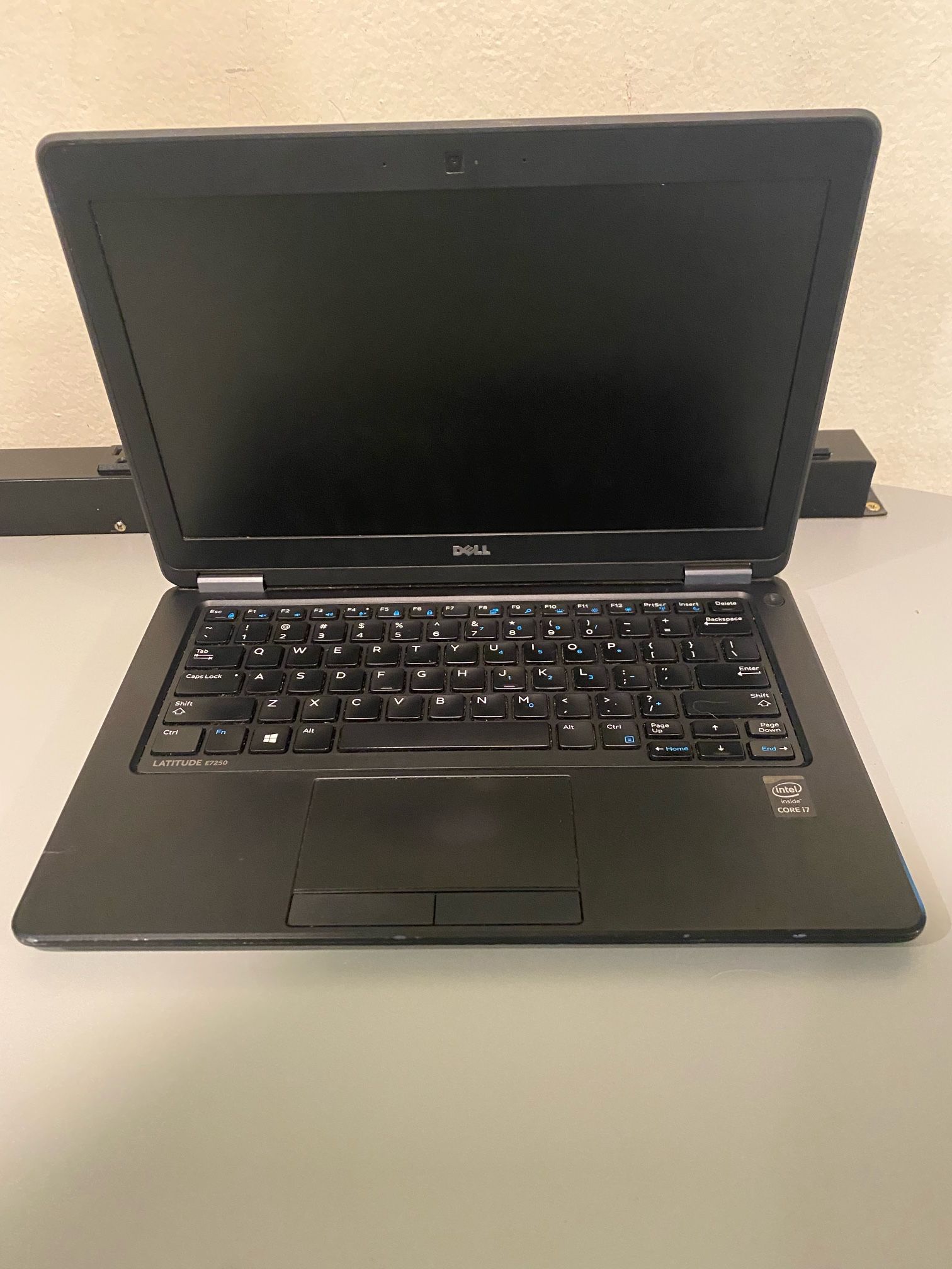 i7 Dell with 16GB Ram HDMI Sim Card Slot