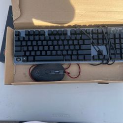 Wired Gaming Key bored Light Up 