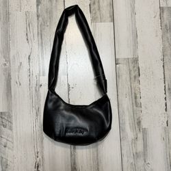Black padded knot shoulder bag