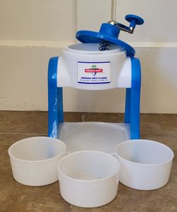 Hawaiian ice shaver