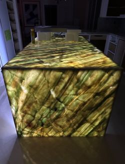 Quartzite,granite,marble,cabinets,backsplash