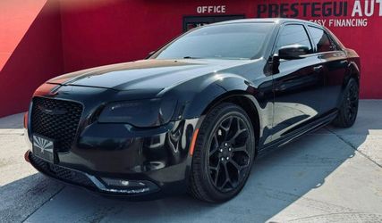2016 Chrysler 300