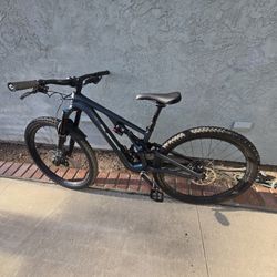 2023 Specialized Stumpjumper EVO 29 S2 Full Carbon Mountain Bike  Small/medium