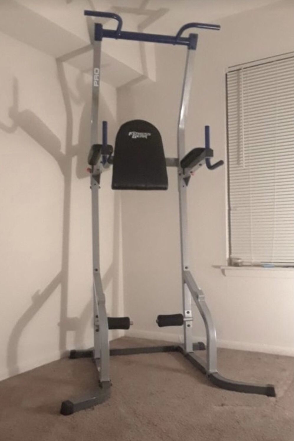 Brand New! Full Body Workout Station / Power Tower 