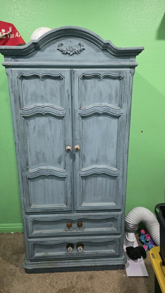 antique Cabinet $75
