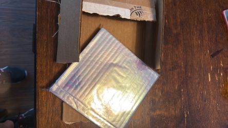 Precut cellophane (iridescent)