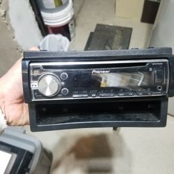 Pioneer deh-x6700bt Car CD Player With Bluetooth 