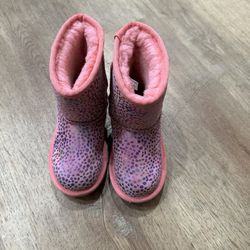 Girls Uggs Size 10 