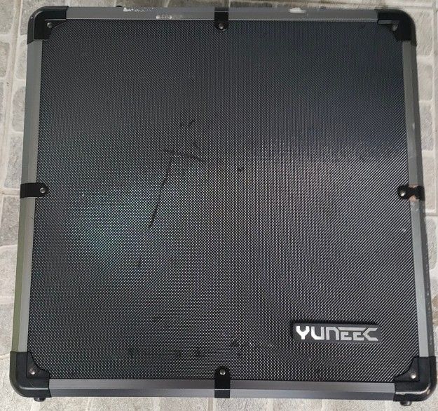 Yuneec Q500 4K Typhoon Quadcopter Drone RTF with CGO3 Camera, ST10+ & Steady Grip
